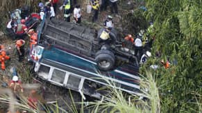 Watch: Bus falls into a ravine, leaving 30 dead