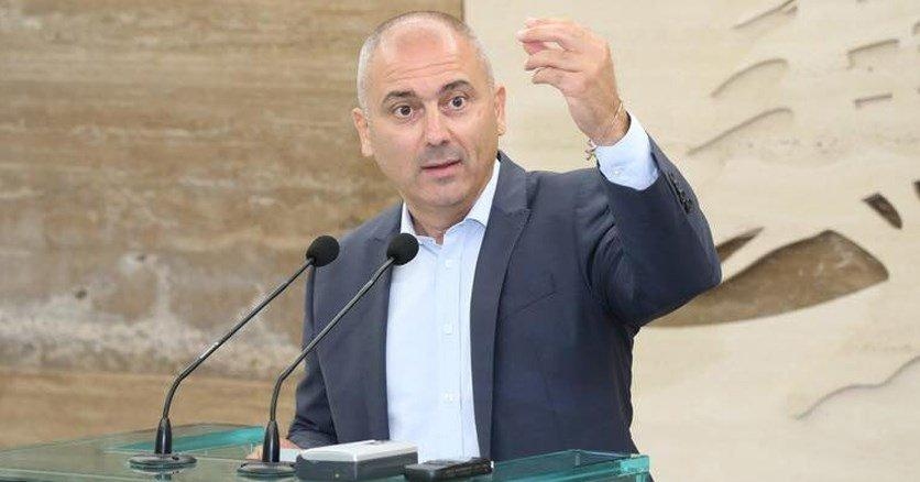 محفوض: عروشكم ستكون نعوشكم
