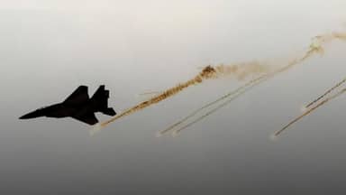 الطيران يستهدف صور... والأضرار جسيمة!