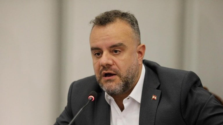 عبد المسيح: لا تتعرضوا إلى 