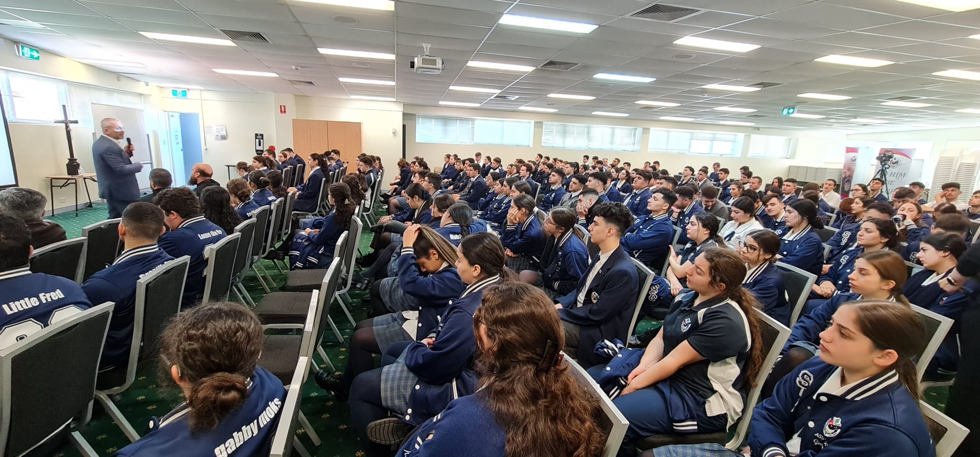 الهاجس التربوي يرافق حبشي إلى أستراليا