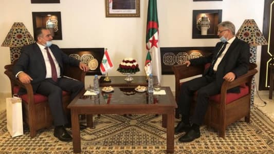 سفير لبنان لدى الجزائر عرض مع وزير السياحة والصناعة الجزائري لتفعيل التعاون