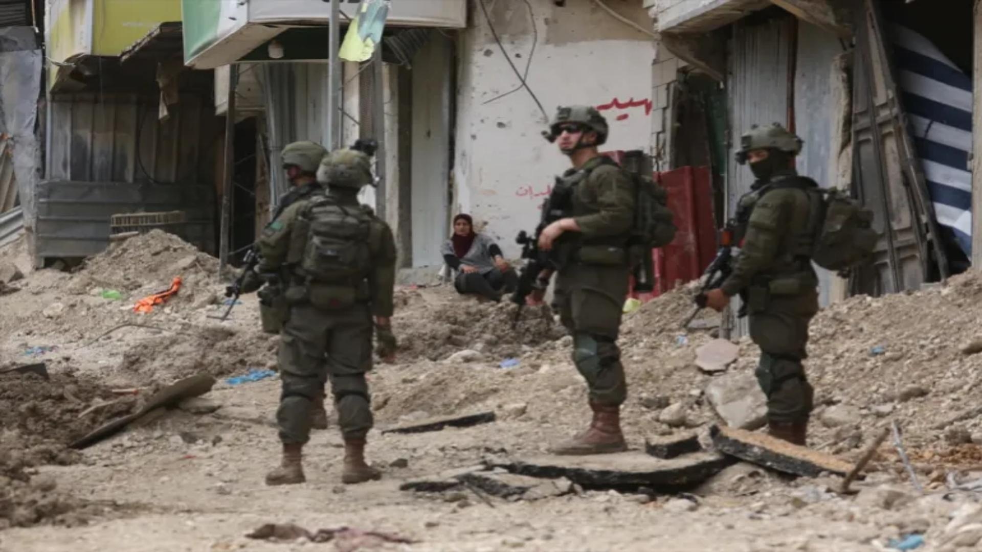 Israeli forces raid towns and villages across West Bank