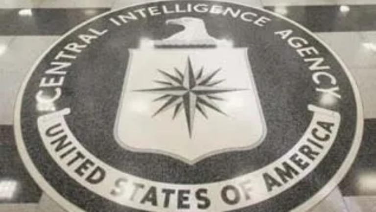 مدير CIA: إيران تخزّن اليورانيوم بمستويات تقترب من صنع أسلحة نووية