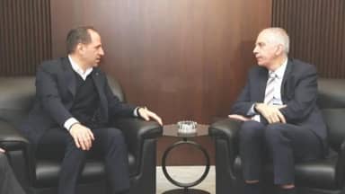 الجميّل استقبل ماغرو: لأهمية استمرار دعم الجيش 

@samygemayel