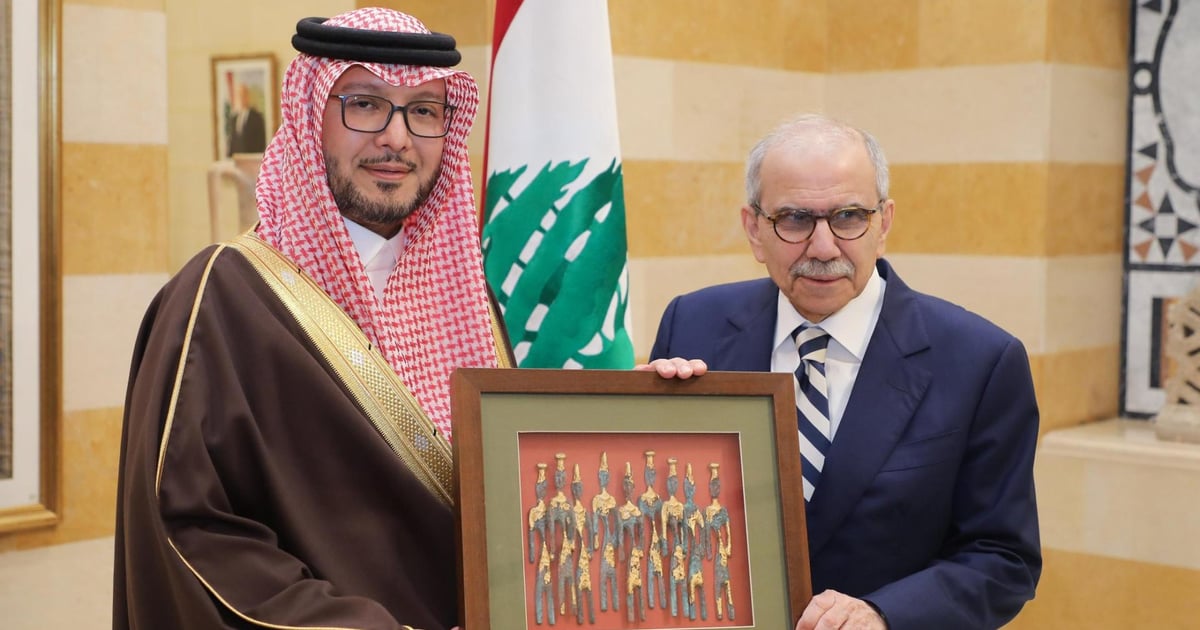 سلام استقبل البخاري مودّعاً