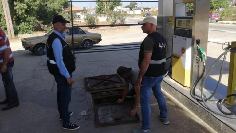 حملة مداهمات لأمن الدولة على محطات المحروقات في قضاء مرجعيون