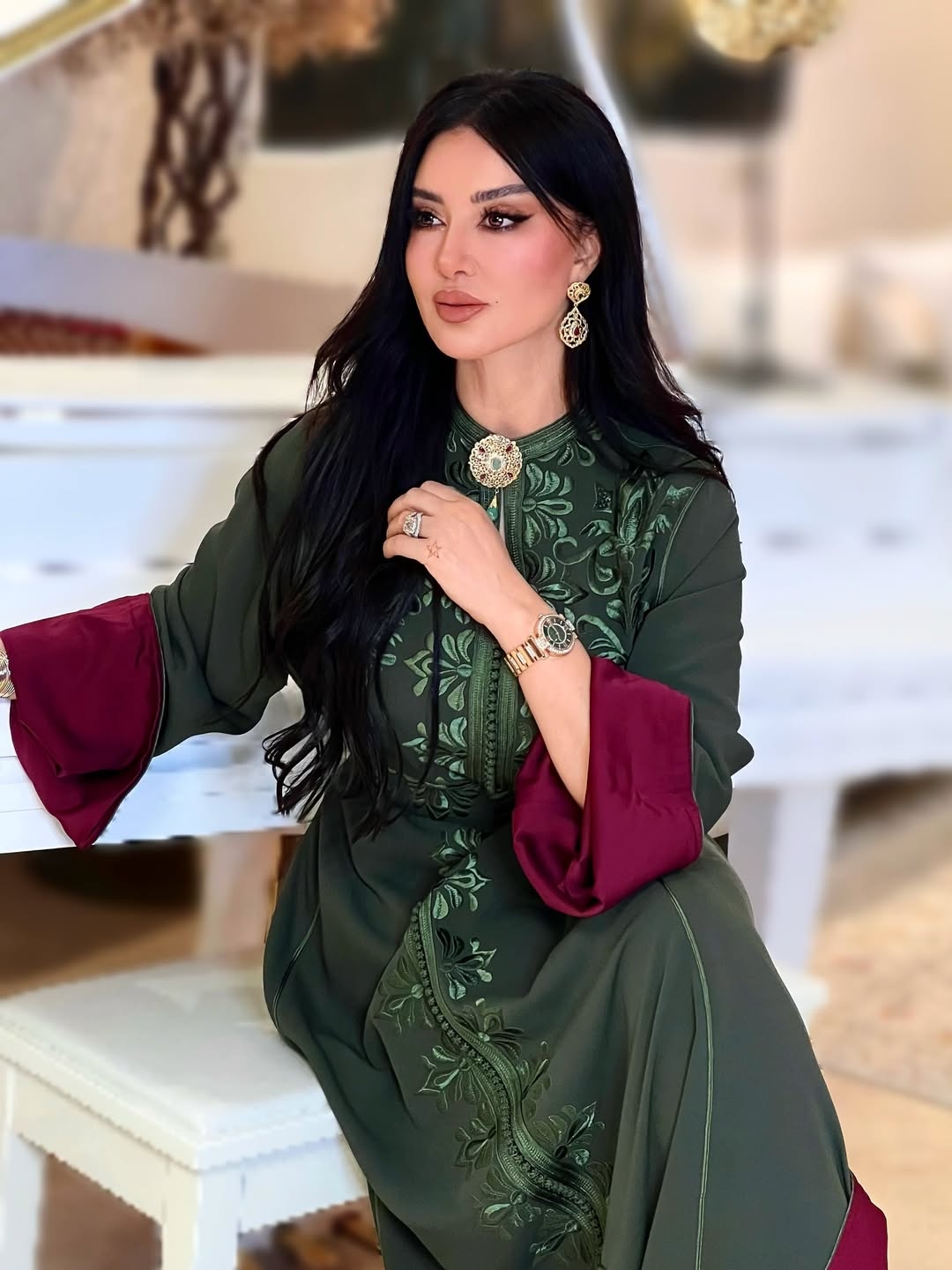 بينهن هيفا وهبي وزينة مكي وليليا الأطرش... النجمات بإطلالات رمضانية لافتة