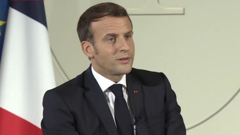 ماكرون: على بريطانيا التزام وعدها بشأن اتفاق بريكست