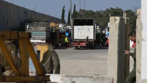 Israeli settlers block aid trucks