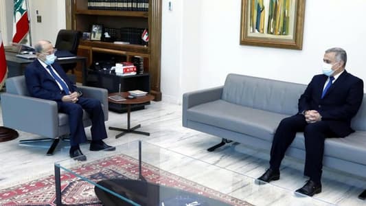 Aoun tackles political, educational, and social affairs with MPs Traboulsi, Hussein