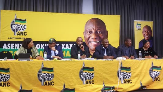 South African parties hold crunch talks to decide who will govern