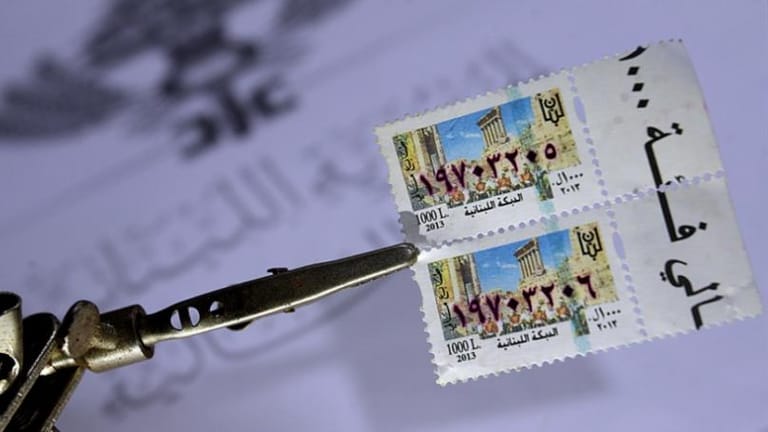 الطّابع عملة نادرة!