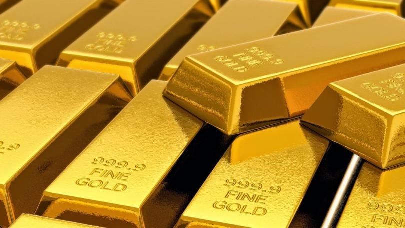 Reuters: Gold reaches a record high of 3,038.90 US dollars per ounce amid ongoing Middle East tensions and tariffs