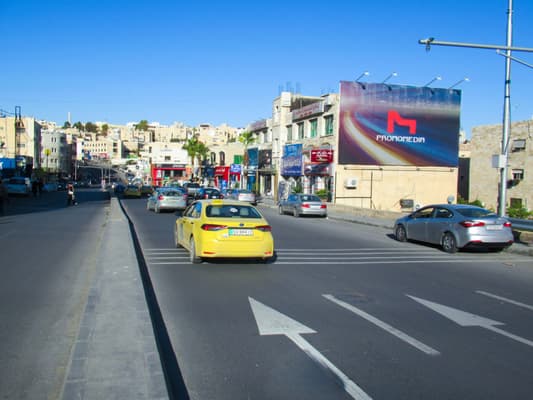 بروموميديا تُعزز حضورها الإقليمي بشبكة لوحات إعلانية بالعاصمة الأردنية عمّان