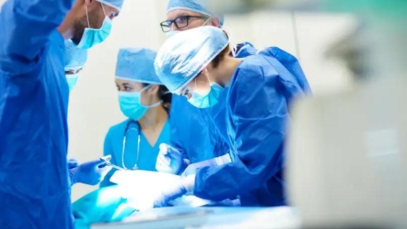 عمليات جراحيّة لتضليل عيون إسرائيل!