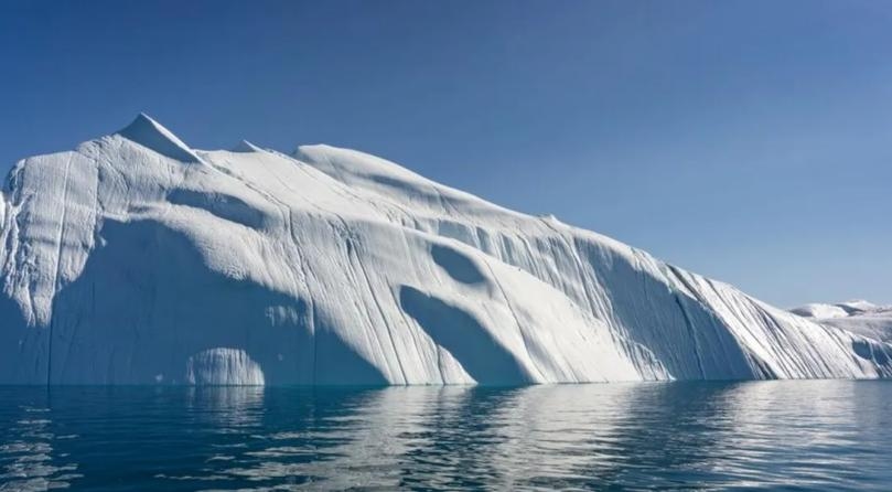 Scientists Track Iceberg the Size of London