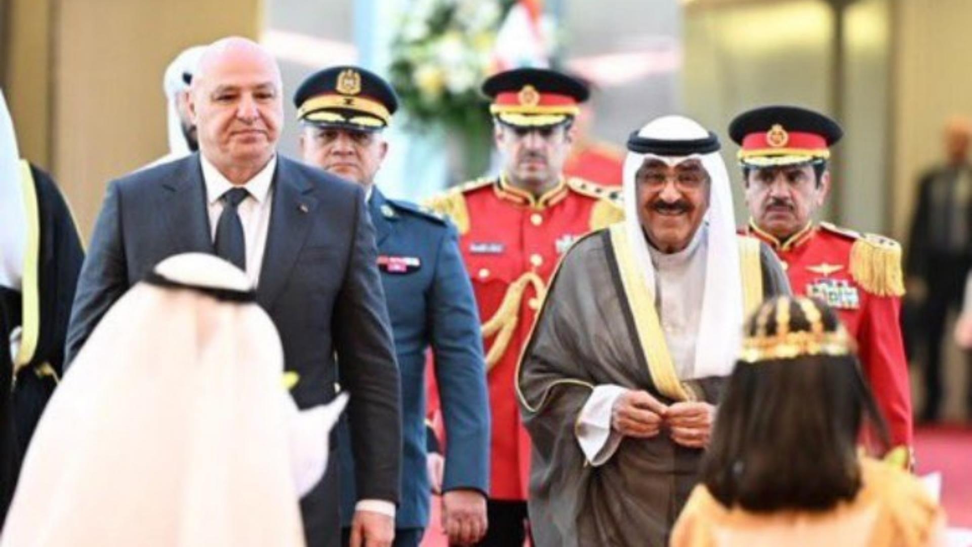صور للقاء أمير الكويت والرئيس عون