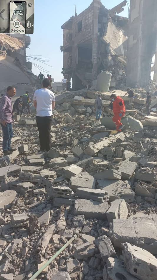 Watch: Israeli Airstrike Targets a Building