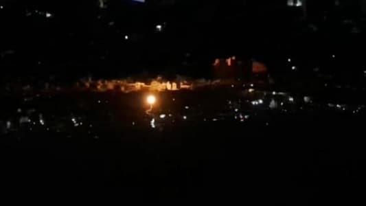 llumination flares continue to be dropped over Aita ash Shaab