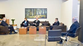 Geagea meets Swedish Ambassador, stresses rejection of any compromise with illegitimate weapons