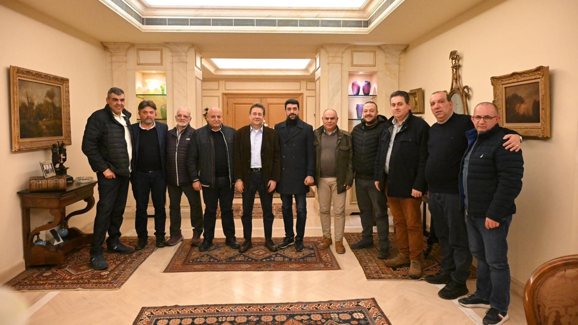 رابطة مخاتير المتن تزور كنعان وتشكره على دوره