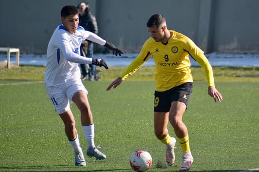 الراسينغ يحقق فوزه الأول هذا الموسم بتغلبه على البرج 1-0 ضمن الجولة السابعة من بطولة لبنان لكرة القدم