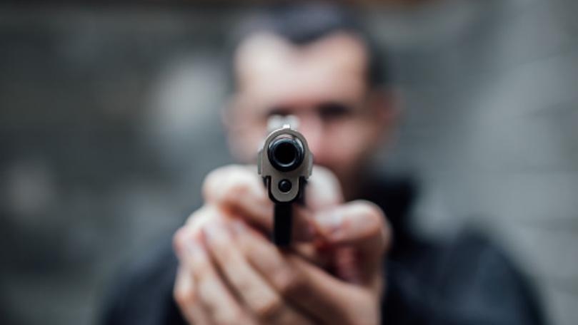 بعد مقتل شخص برصاص طائش... توقيف مطلق نار