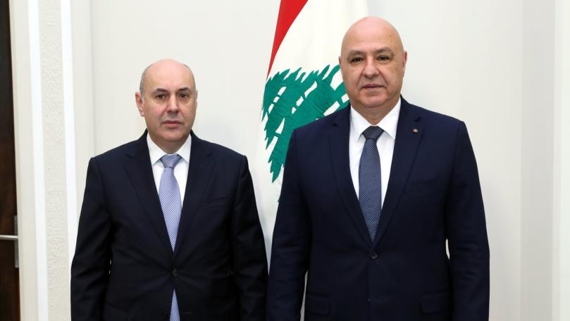 بالصور: أقسم اليمين أمام الرئيس