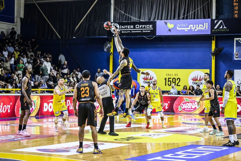 الرياضي يفوز على هومنتمن بنتيجة 104-101 ويتقدم 1-0 في السلسلة نصف النهائية "ديكاتلون" بطولة لبنان لكرة السلة