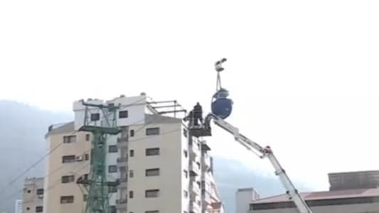 Another family, along with the father Rabih Choueiri, was rescued from the cable car