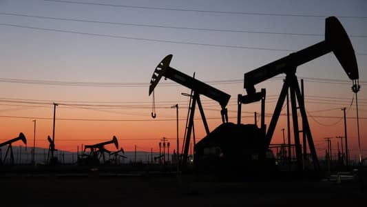 Oil eases on uncertain demand, market eyes US inventory data
