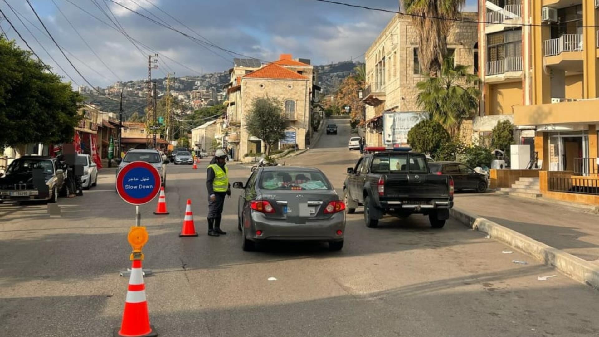 بالصّور: حواجز وضبط مخالفات... وإليكم التفاصيل