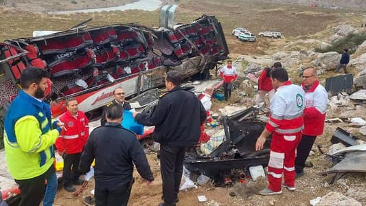 Nine Killed in Iran as Bus, Fuel Truck Collide