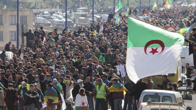 Hundreds protest in Algeria, hoping to rekindle mass demos