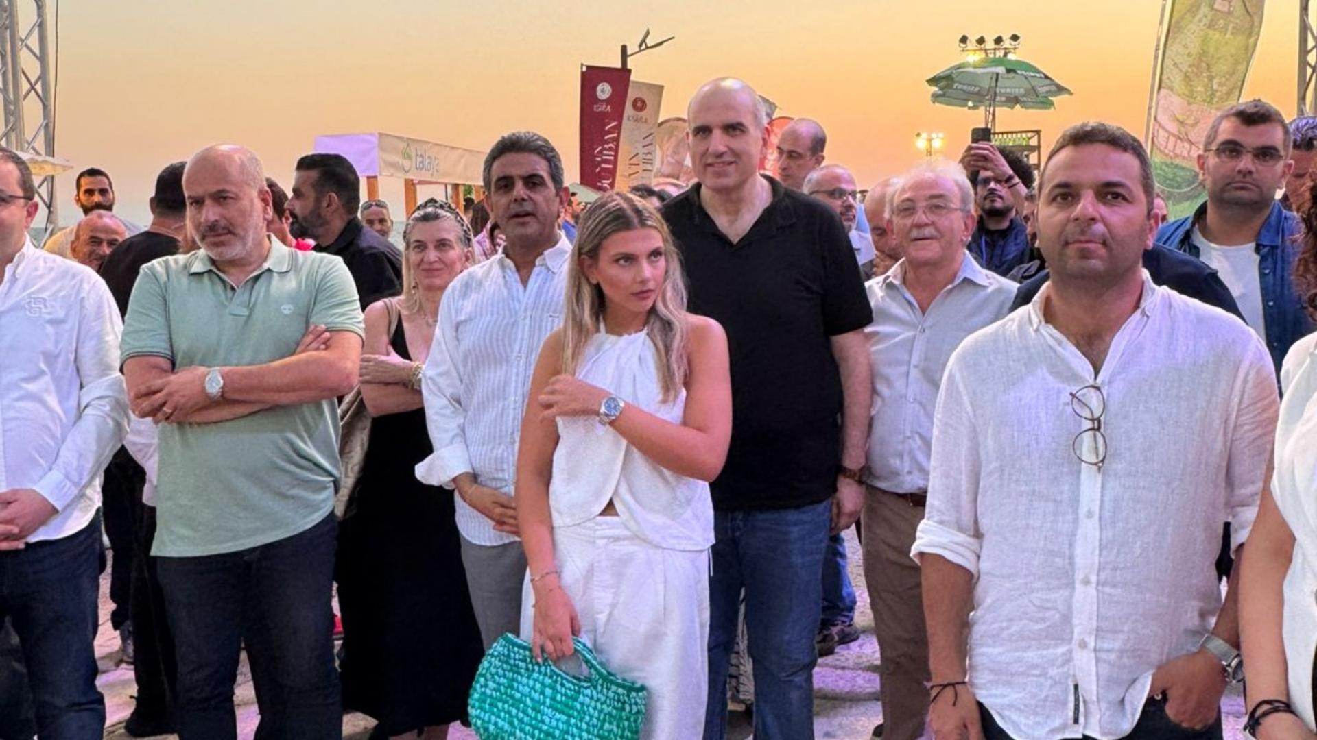 افتتاح مهرجان النبيذ "جبيل بالأبيض والزهري"