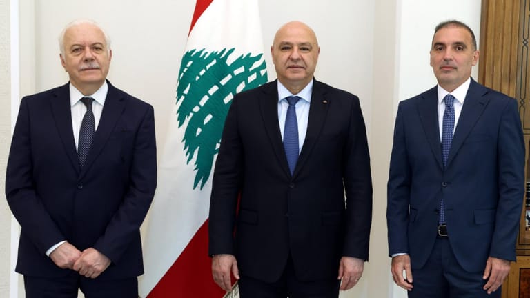 عون: مكافحة الفساد أولوية وطنية