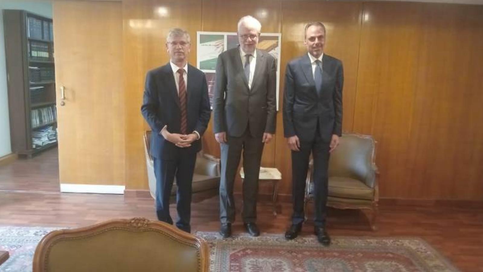 Justice Minister, Pakistani Ambassador discuss judicial cooperation
