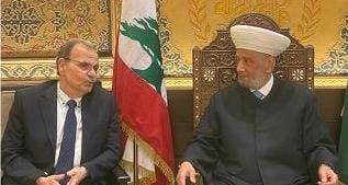 دريان بحث والبزري في الاوضاع