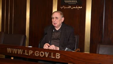 البستاني: المخزون الغذائي يكفي لأشهر ودعوة لإقرار قانون حماية المستهلك