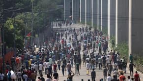 Watch: They stormed the palace and had lunch