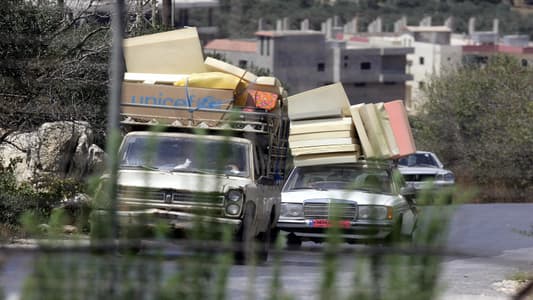 تجمّعات لأهالي الجنوب عند مداخل العديد من القرى الحدودية