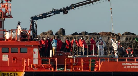 At least 30 migrants feared dead in Canary Islands disaster