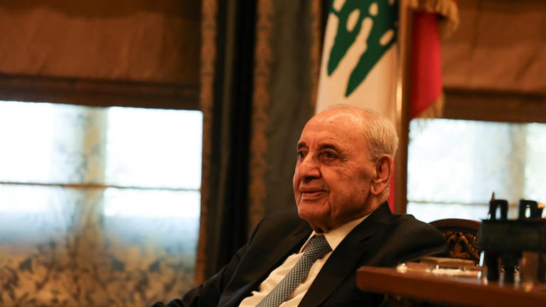 السلاح على نار حامية... وبرّي "عرّاب نزعه"؟