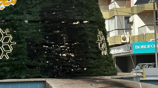 Photo: Attempt to Burn A Christmas in Lebanon