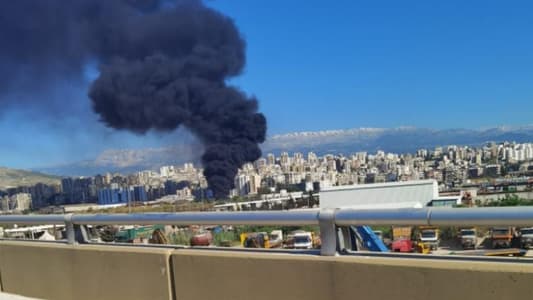 بالصّورة: حريق في سوق الأحد في التبانة - طرابلس