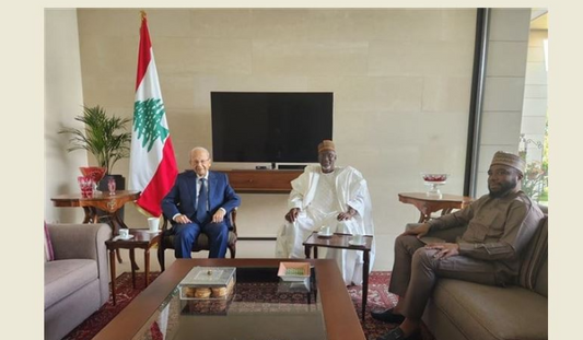 Former President Aoun meets Nigerian Ambassador