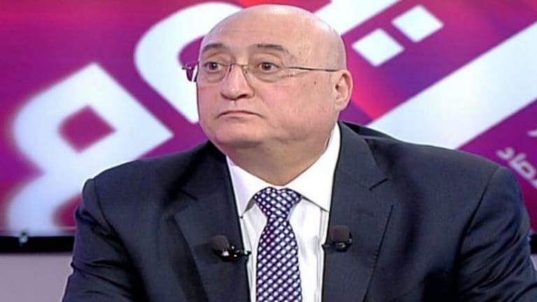 أبو فاضل يُغرّد عن "قمة العهر"