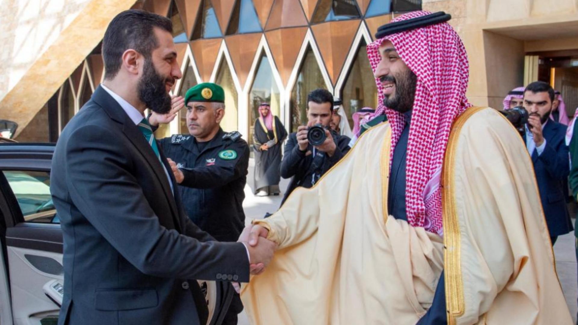 مفتاح حل أزمة دمشق - السويداء بيد ولي العهد السعودي