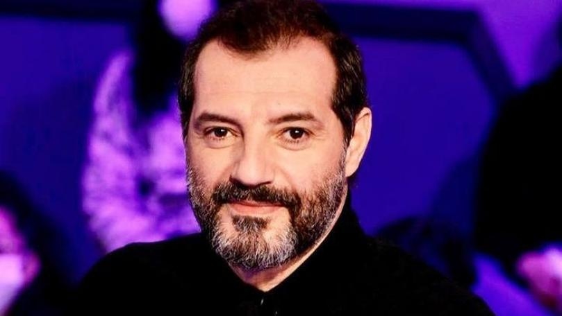 عادل كرم يروي تجربته الصعبة مع كورونا...
